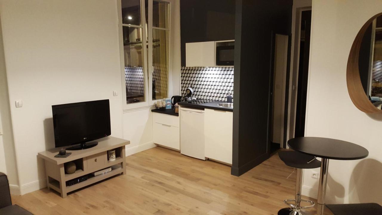 Charming Apartment *
